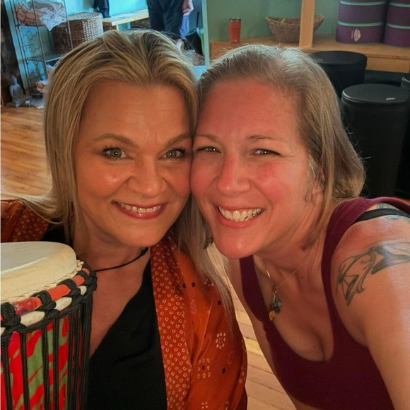 Meet your Posher, Sherrie - Picture 3 of 13